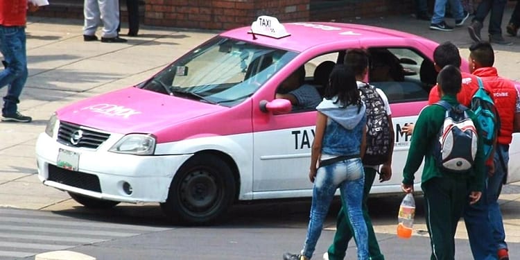 taxi-pirata-CDMX