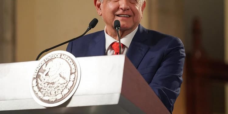 Anunció que la Navidad la pasará en Palacio Nacional con sus hijos y su esposa | Foto: AMLO