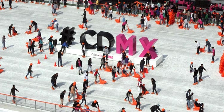Pistas-de-hielo-gratis-CDMX