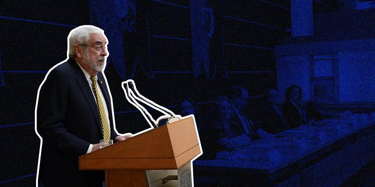 Tunden a Enrique Graue por tibio ante caso de Yasmin Esquivel portada