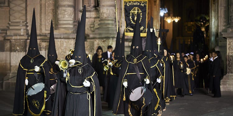 Inicio de la Procesión del Silencio SLP.