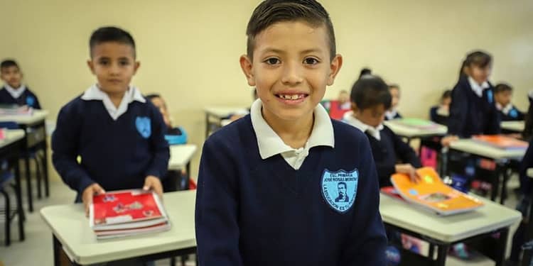 hay clases viernes 28 de abril SEP