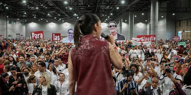 Retoma Claudia Sheinbaum viajes por México para hablar de sus logros portada