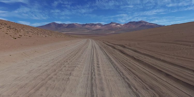 Y en medio de esta tormenta, se está produciendo una transformación fundamental en toda América Latina, aunque su trayectoria dista mucho de ser segura. Imagen: Pixabay