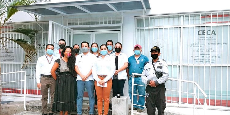 Cuánto cobran por anexar a una persona en una clínica portada