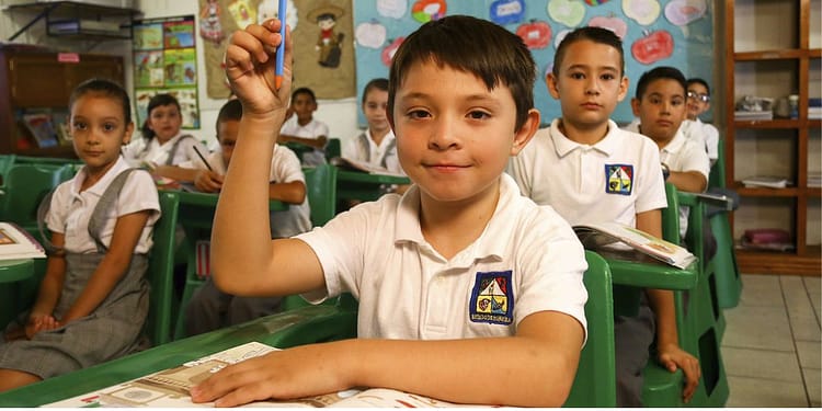 ¿Cómo hacer cambio de escuela del Estado de México a la CDMX?
