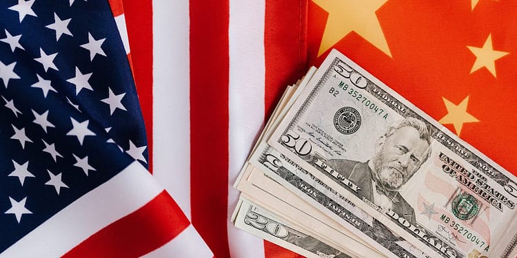 Tanto China como Estados Unidos deben aplicar políticas que reduzcan las tensiones económicas y geopolíticas y fomenten una cooperación saludable en cuestiones globales como el cambio climático y la regulación de la IA. Foto: Pexels.