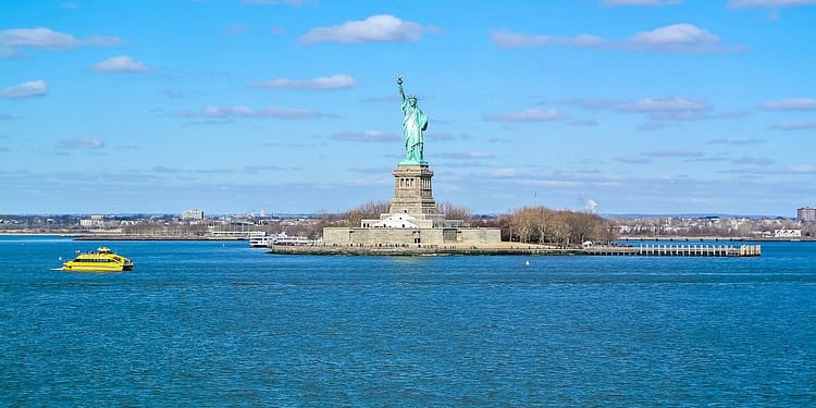 Estados Unidos necesita un líder de la talla de Harry Truman, Ronald Reagan o George H.W. Bush. Enfrentaron grandes problemas, como redefinir el orden internacional posterior a la Segunda Guerra Mundial, poner coto a la inflación, reconstruir las fuerzas armadas y gestionar con habilidad el fin de la Guerra Fría. Foto: Pixabay.