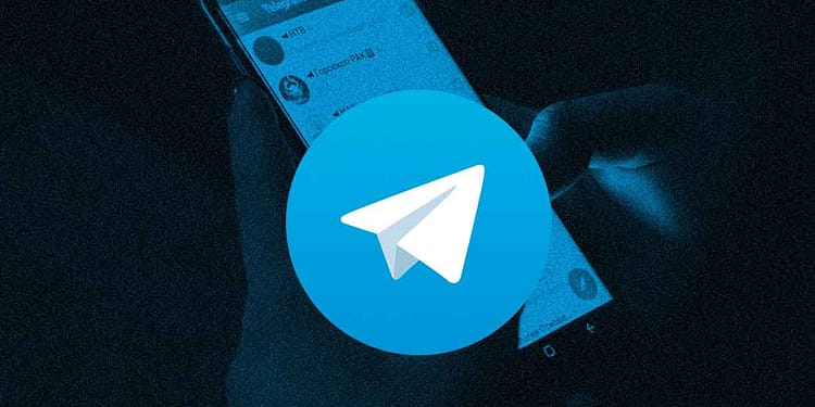 Usar Inteligencia Artificial para desnudar gente sí es un delito portada