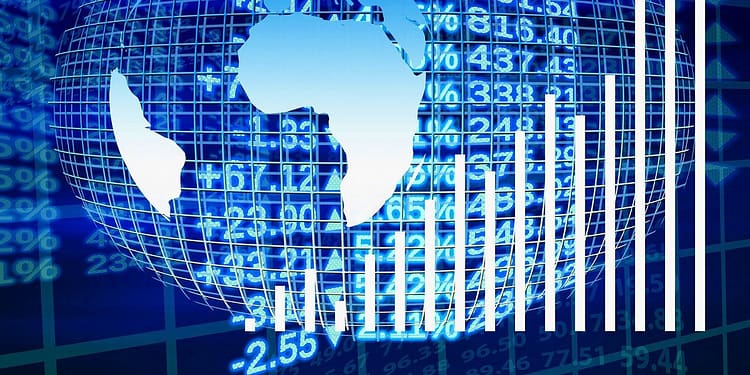 El desafío para los gobiernos de todo el mundo es reconstruir la confianza y mejorar la productividad mediante el uso eficaz de la política fiscal y la adopción de medidas para mejorar el funcionamiento de los mercados laborales, de productos y financieros. Foto: Pixabay.
