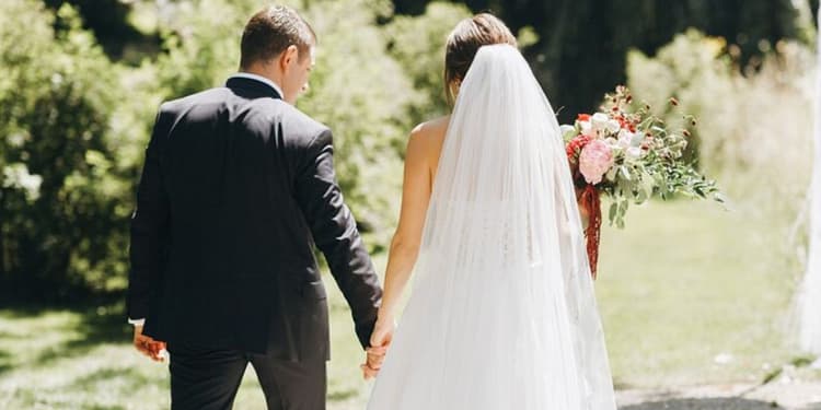 Ayuda por matrimonio 2024