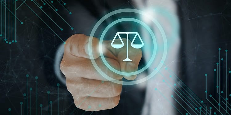 El retroceso democrático tiene muchas causas, incluidas las depredaciones de las grandes tecnologías y la rápida difusión de información errónea y desinformación. Foto: Pixabay.