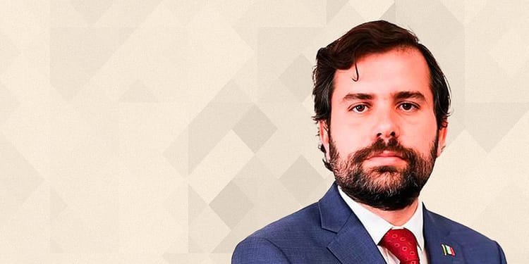Alejandro Svarch Pérez biografía