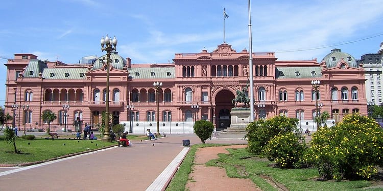 Para Argentina, los beneficios de pertenecer a la OCDE son evidentes. Foto: Pixabay.
