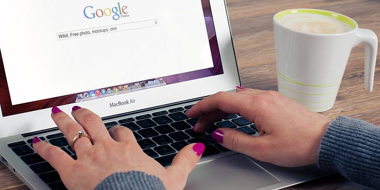 Google se dio cuenta desde el principio de que obtener información a gran escala conduciría a dominar el mercado y obtener ganancias monopólicas. Foto: Pixabay.