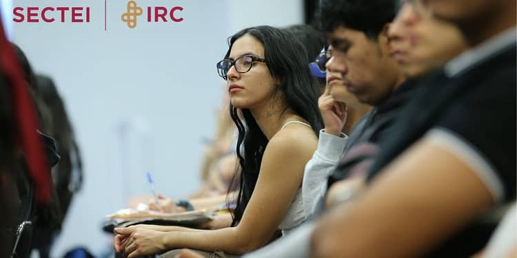universidad-rosario-castellanos-carreras-planteles