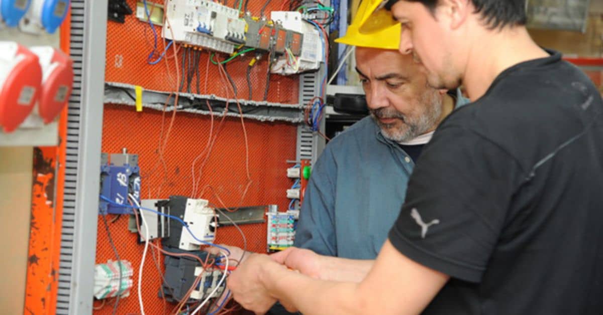 curso gratis electricidad básica