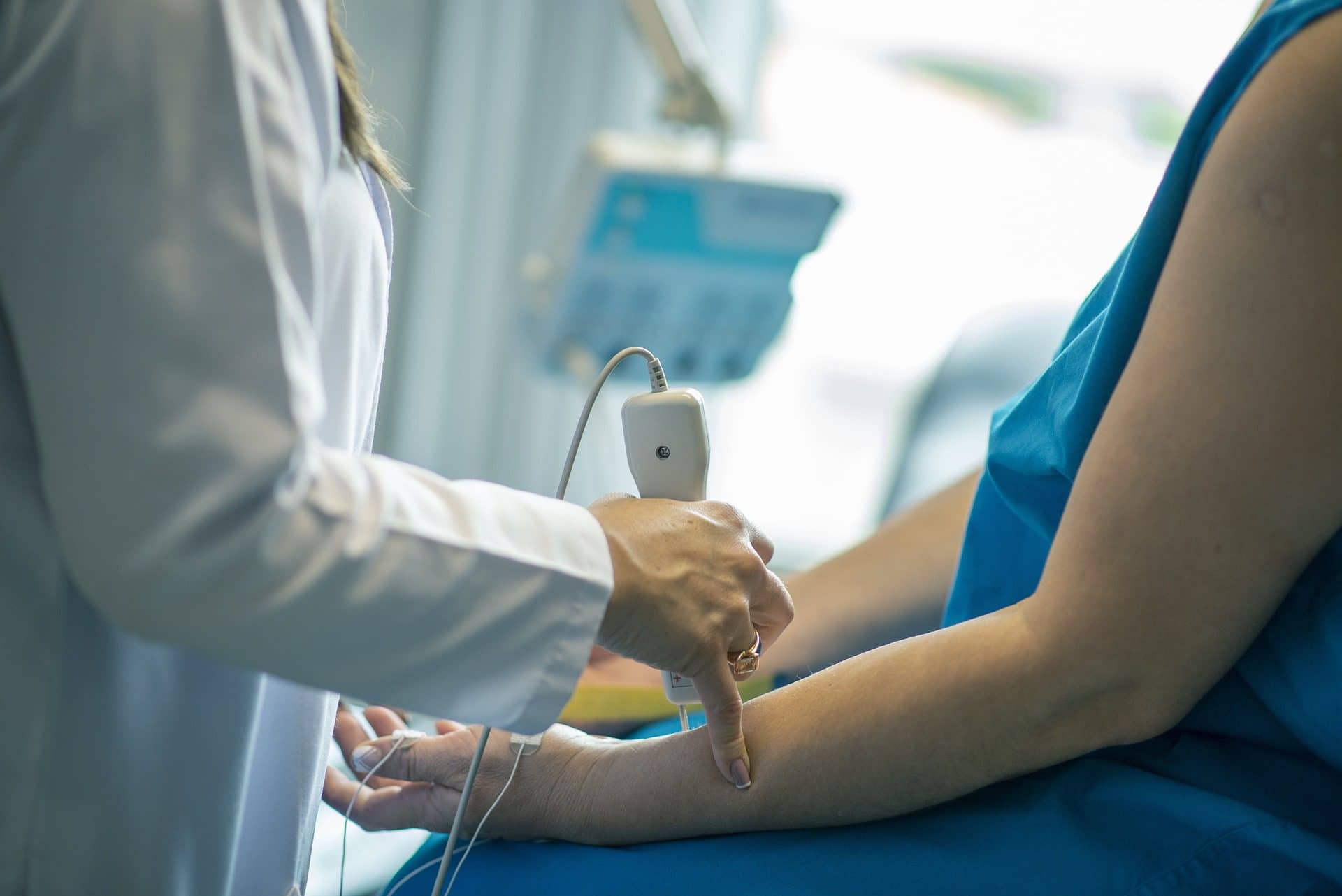 Hay seguimiento para los pacientes para médicos especialistas según su estado de salud Foto: Pixabay