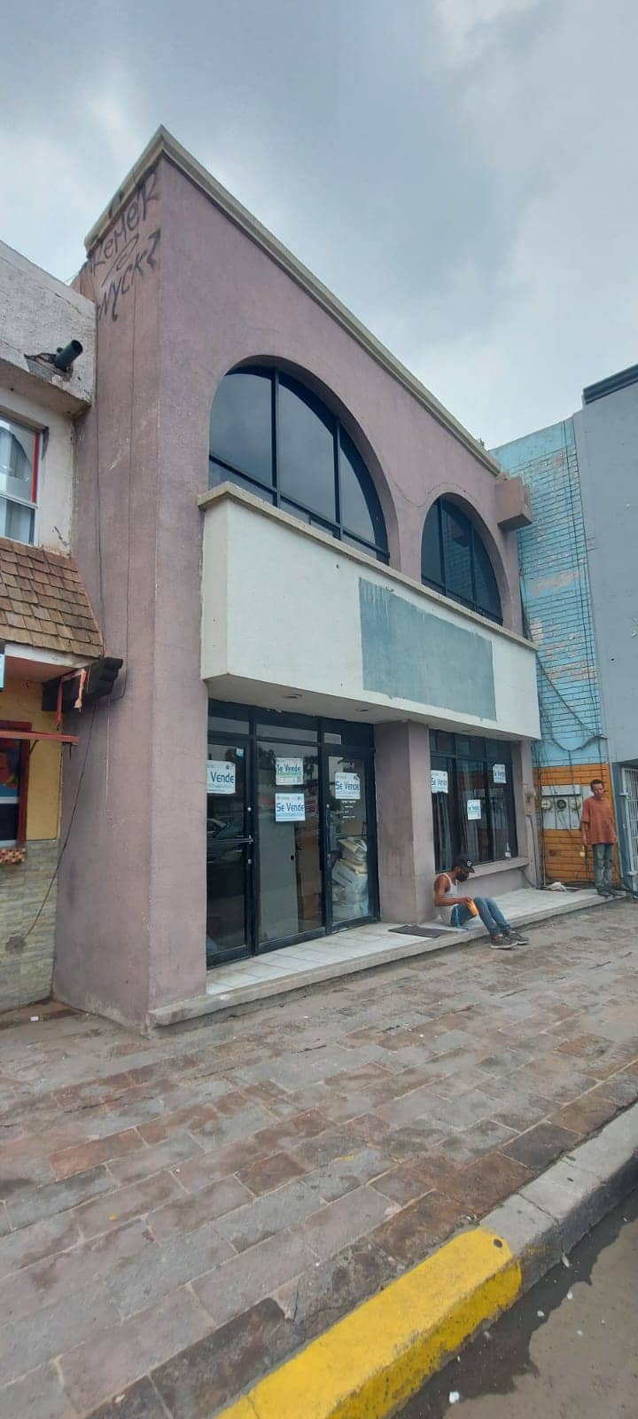 Donde debería estar Intelligent Trade de Baja California, en Mexicali, se aprecia un sitio abandonado y usado como bodega. Crédito: Dianeth Pérez Arreola. 