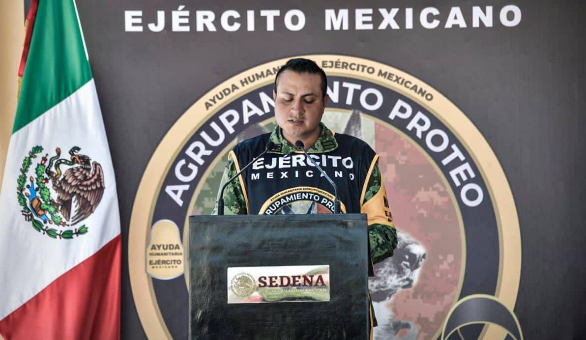 Proteo, el perro rescatista, recibe más homenajes que soldados fallecidos, critica Ciro Gómez Leyva 876