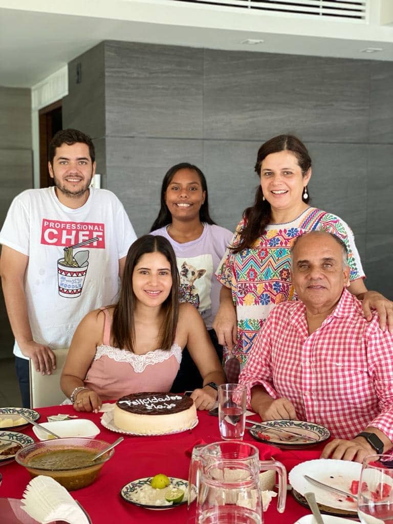 Familia de Manuel Añorve Foto: Facebook