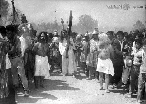 Viacrucis de Iztapalapa en 1950. FOTO: Twitter @INAHmx