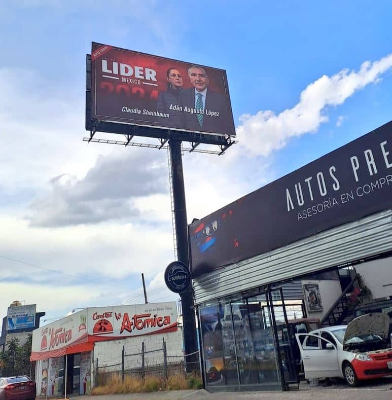 Adán Augusto López se promociona en espectaculares rumbo a 2024 6