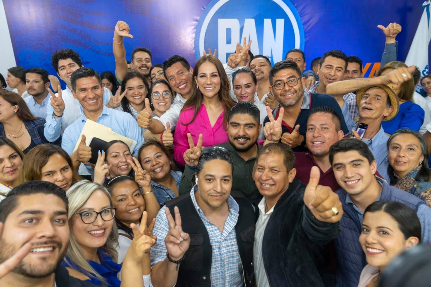 libia denisse garcia muñoz ledo guanajuato pan gobernadora encuestas 2