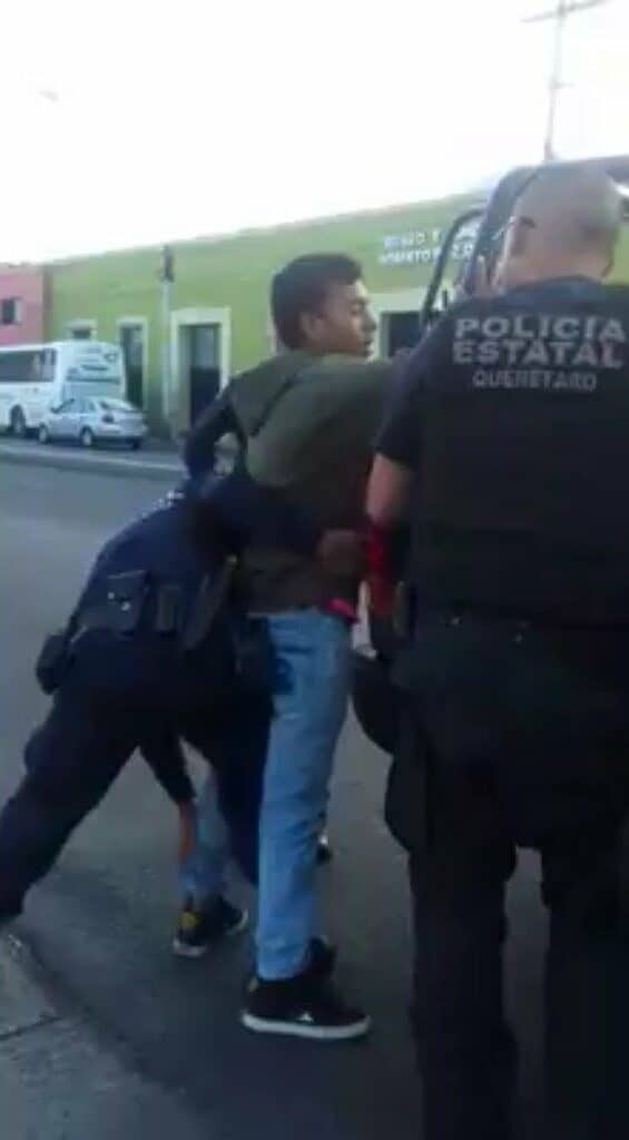 Revisión de rutina de un hombre joven.