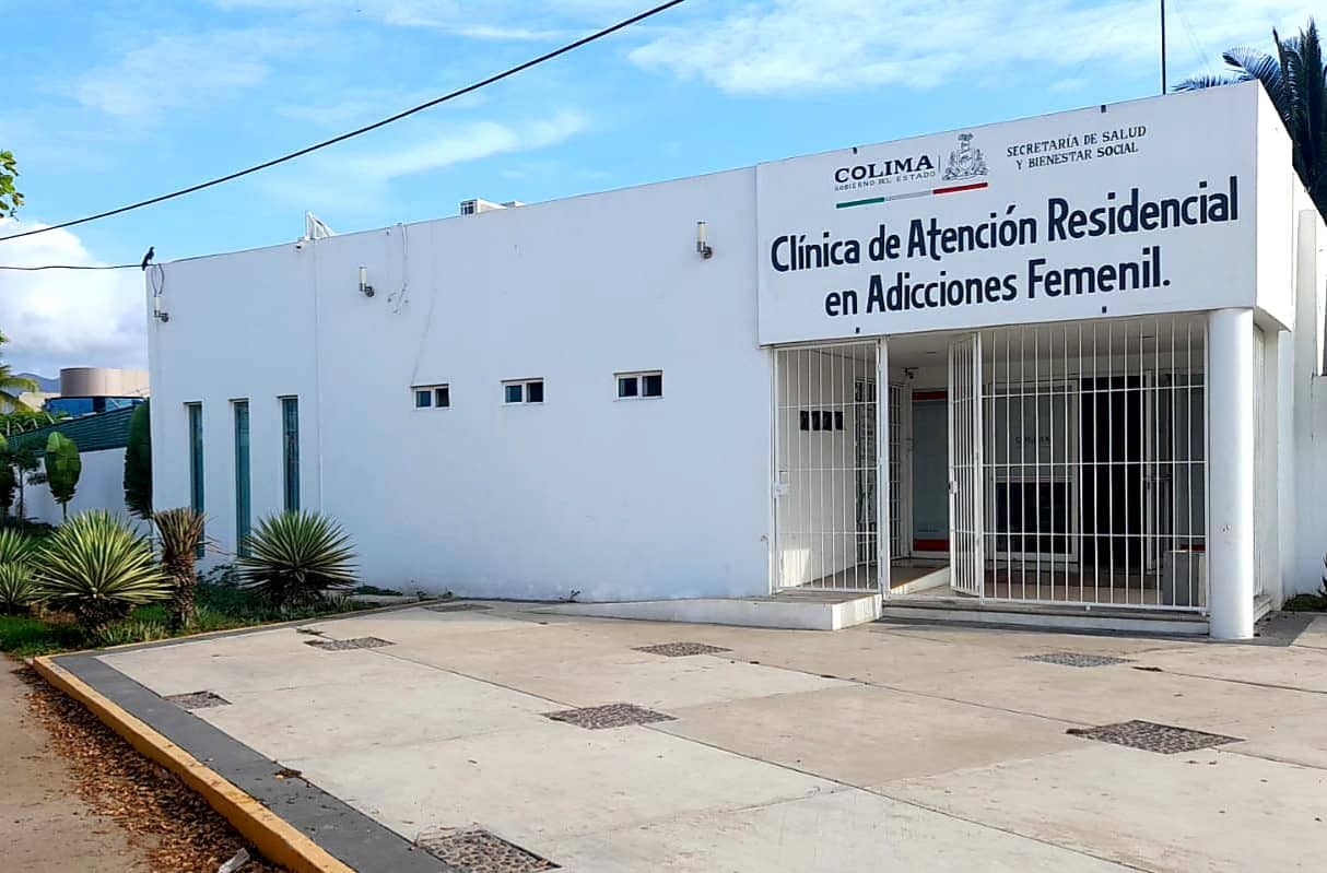 Cuánto cobran por anexar a una persona en una clínica 2