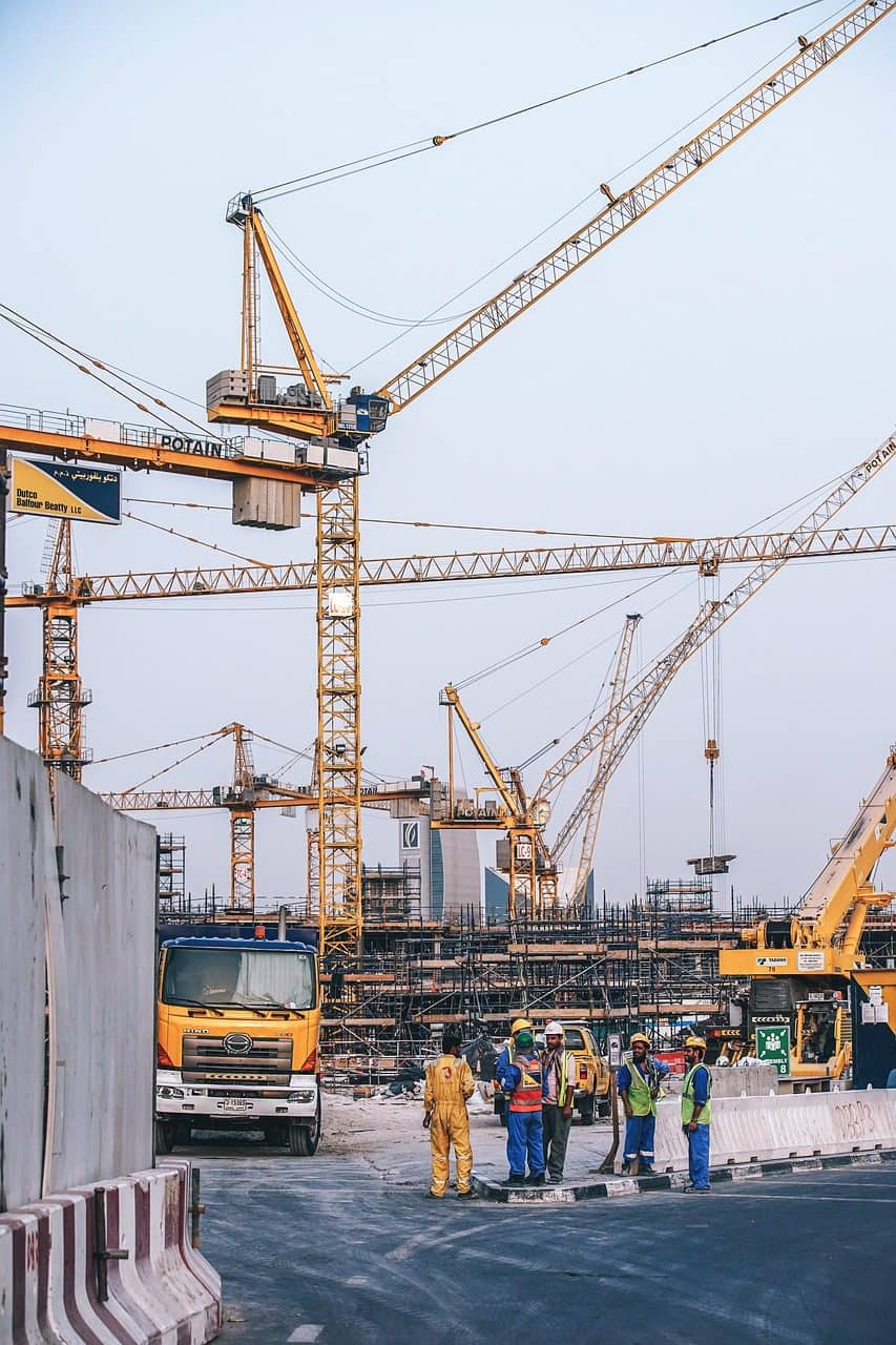 La Revolución Industrial inauguró el periodo de crecimiento económico moderno, pero no produjo avances en el bienestar de la mayoría de los trabajadores durante casi un siglo. Foto: Pixabay.