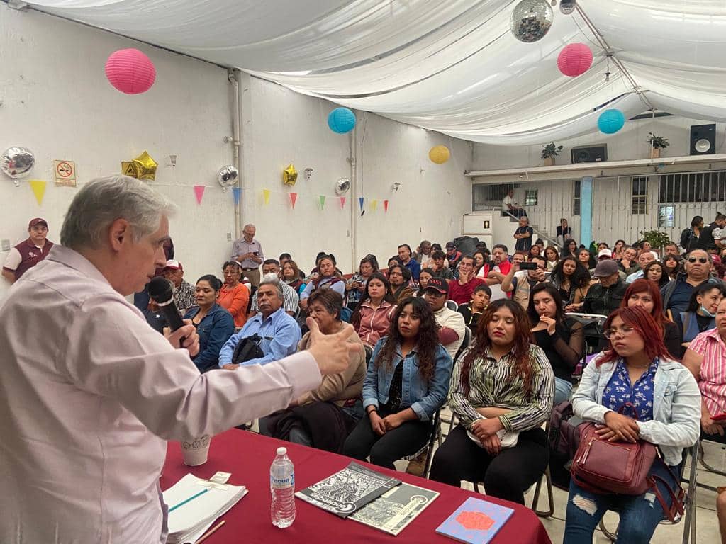 rafael barajas el fisgon biografia 2