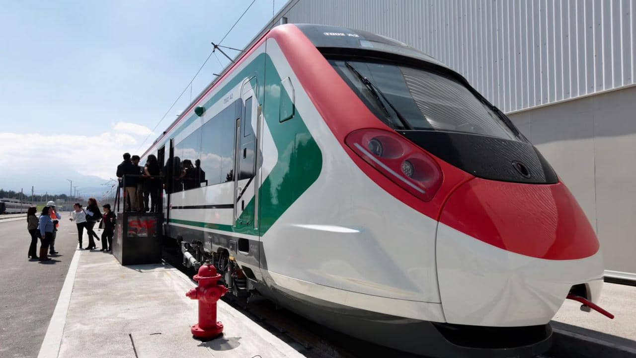 Foto: Tren interurbano México-Toluca.