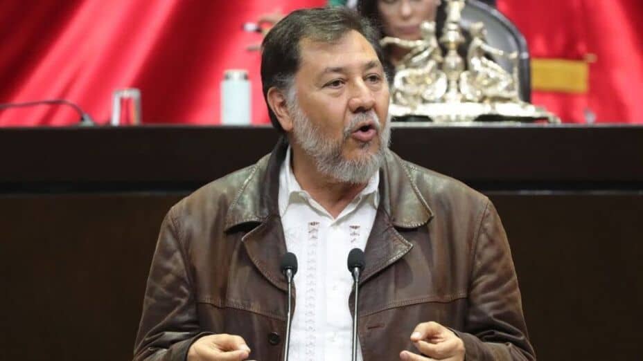 ¿Quién es y qué estudió Fernández Noroña?