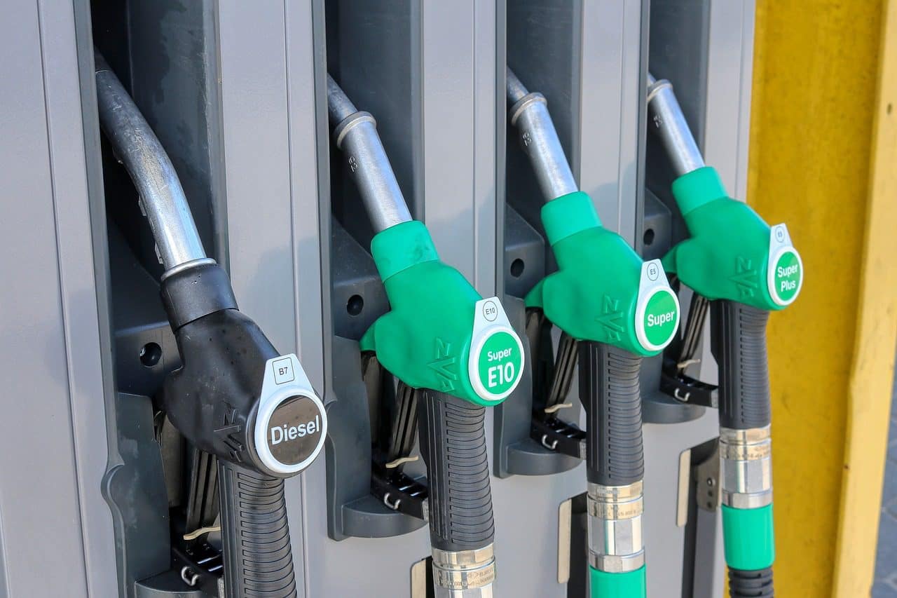 ¿Cómo encontrar las gasolineras más baratas?