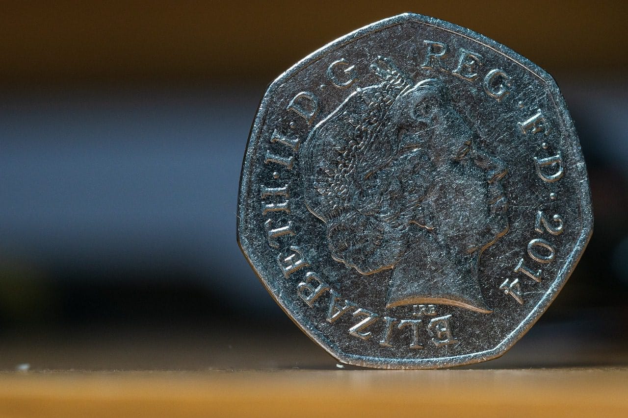 En gran medida, la historia del siglo XX del estatus de la moneda mundial es la historia de la libra esterlina británica, la principal moneda mundial del siglo anterior. Gran Bretaña salió debilitada económica y financieramente de la Primera Guerra Mundial. Foto: Pixabay.