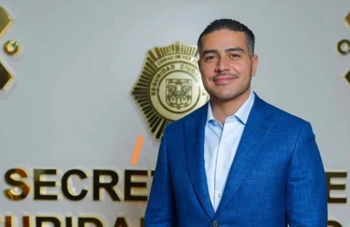 ¿Quién es y qué estudió Omar García Harfuch?
