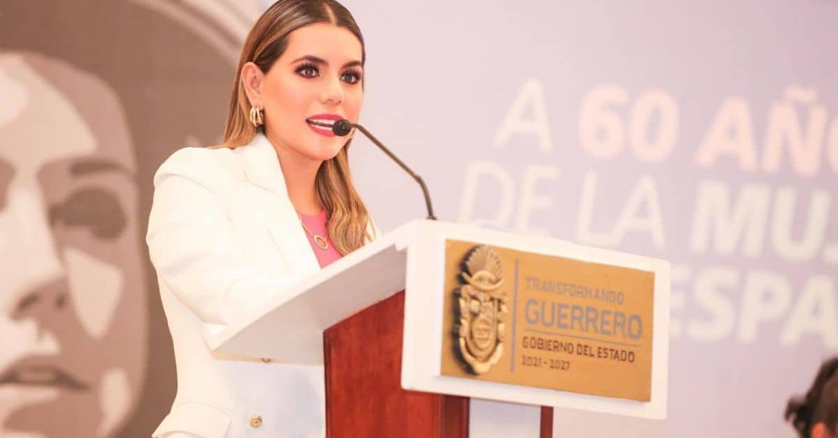 currículum Evelyn Salgado Pineda Guerrero