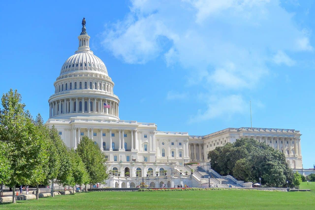 El acuerdo cívico está roto en Estados Unidos. Foto: Pixabay.