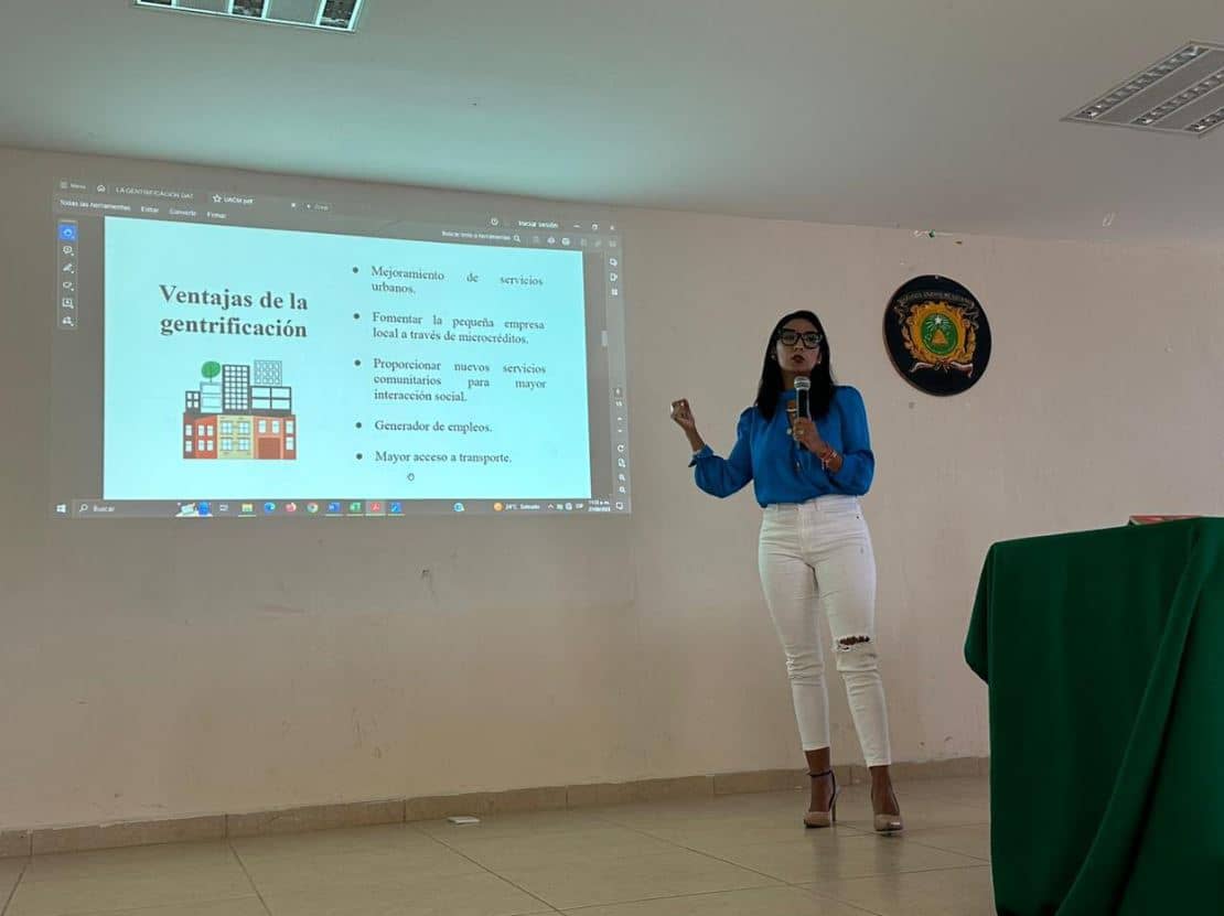 quien es la diputada ana villagran 5