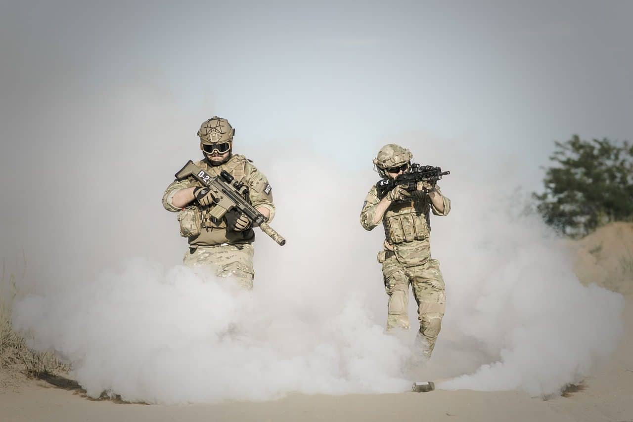 Cuando terminen los combates será inevitable negociar el intercambio de rehenes y prisioneros, y es posible que se ponga fin al bloqueo de Gaza, que claramente resultó ineficaz. Foto: Pixabay.