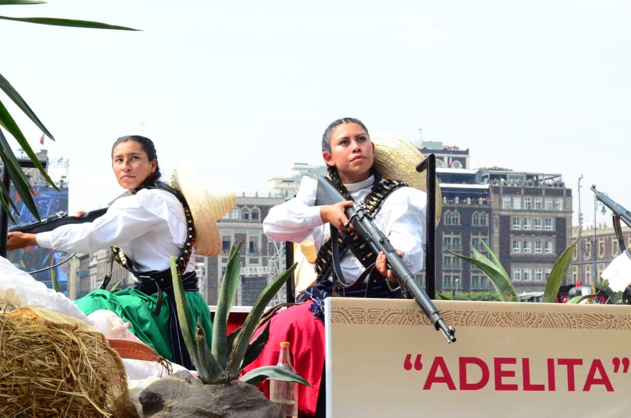 Desfile del 20 de noviembre 2023