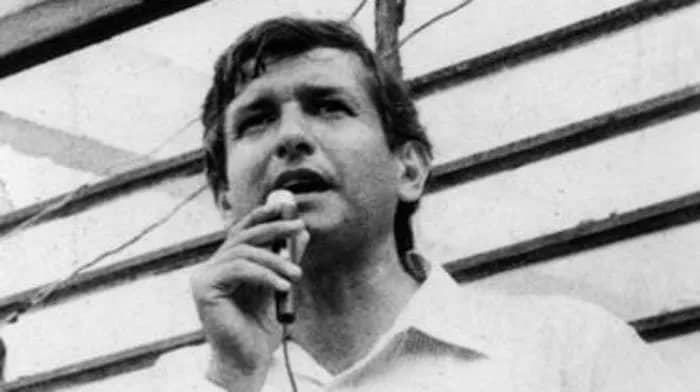 AMLO de joven