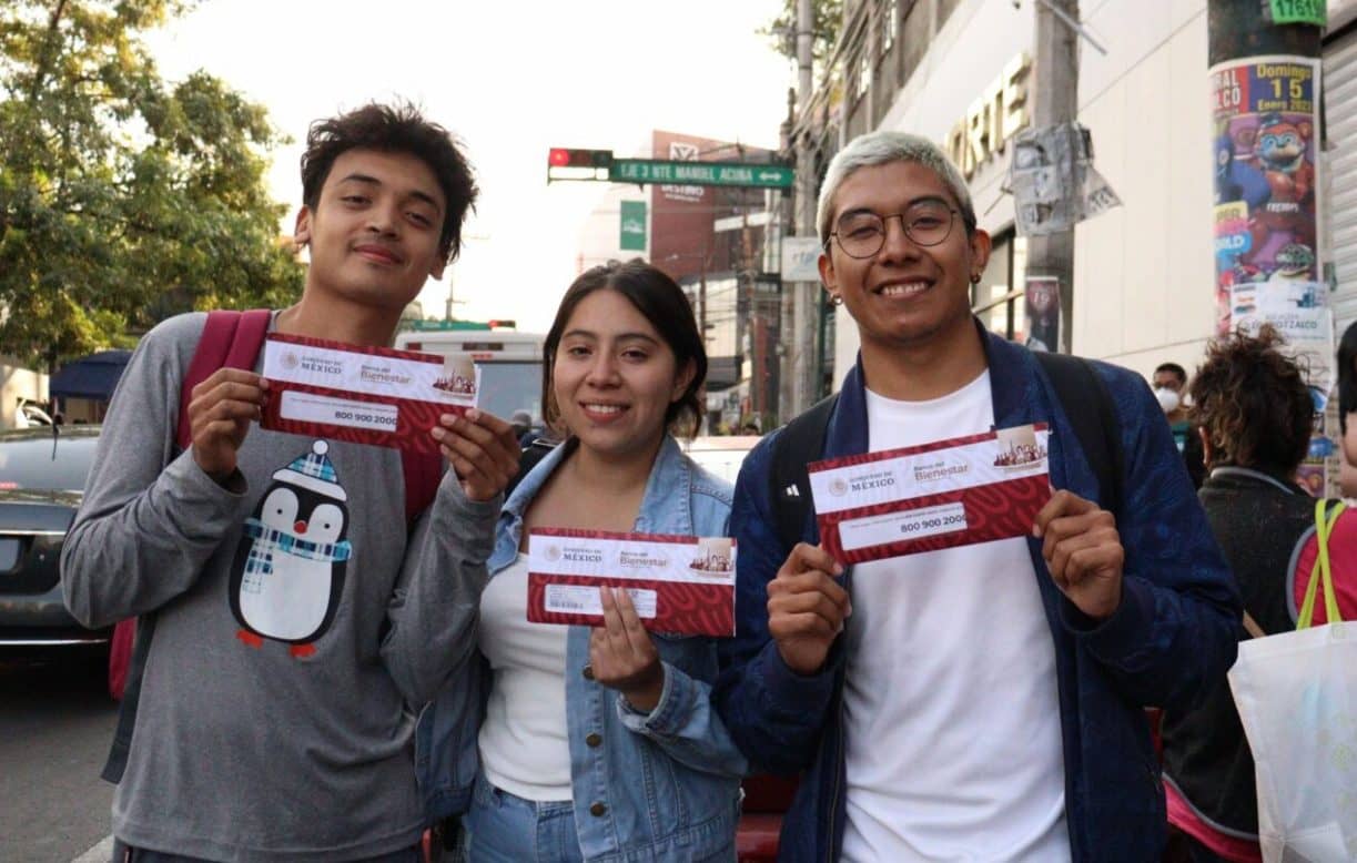 Buscador de becas benito juárez