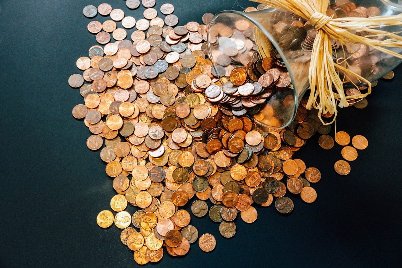 Parece haber una extraña desconexión entre el creciente mercado de valores estadounidense y el triste estado de la política estadounidense. Foto: Pixabay.