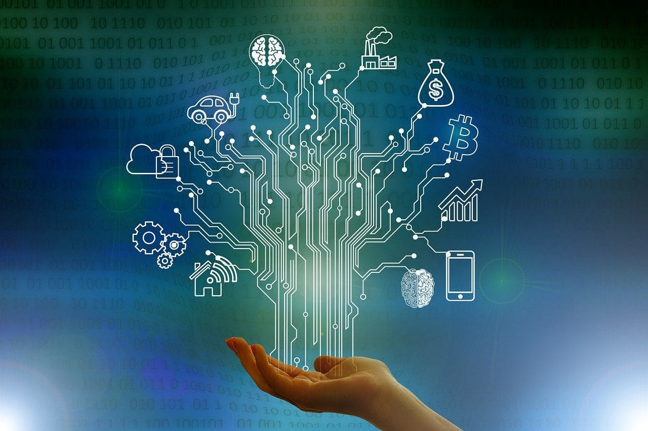 Todavía es posible tener una IA a favor de los trabajadores, pero sólo si podemos cambiar la dirección de la innovación en la industria tecnológica e introducir nuevas regulaciones e instituciones. Foto: Pixabay.
