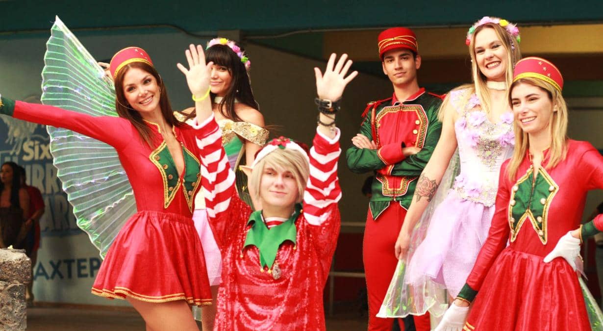 Christmas-in-the Park-Hurricane-Harbor