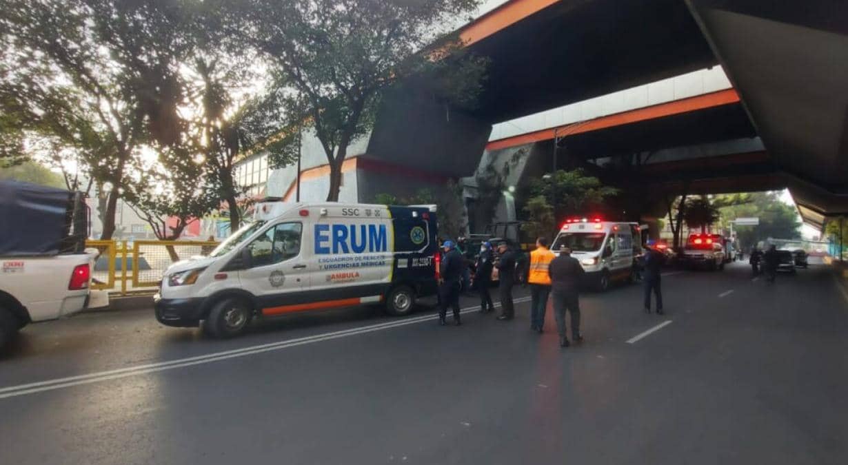 Rescatan-dos-personas-arrolladas-Metro-CDMX