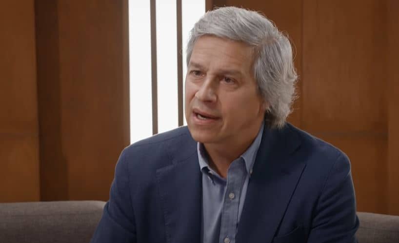 Qué significa la X de Claudio X. González nombre completo cavier 2
