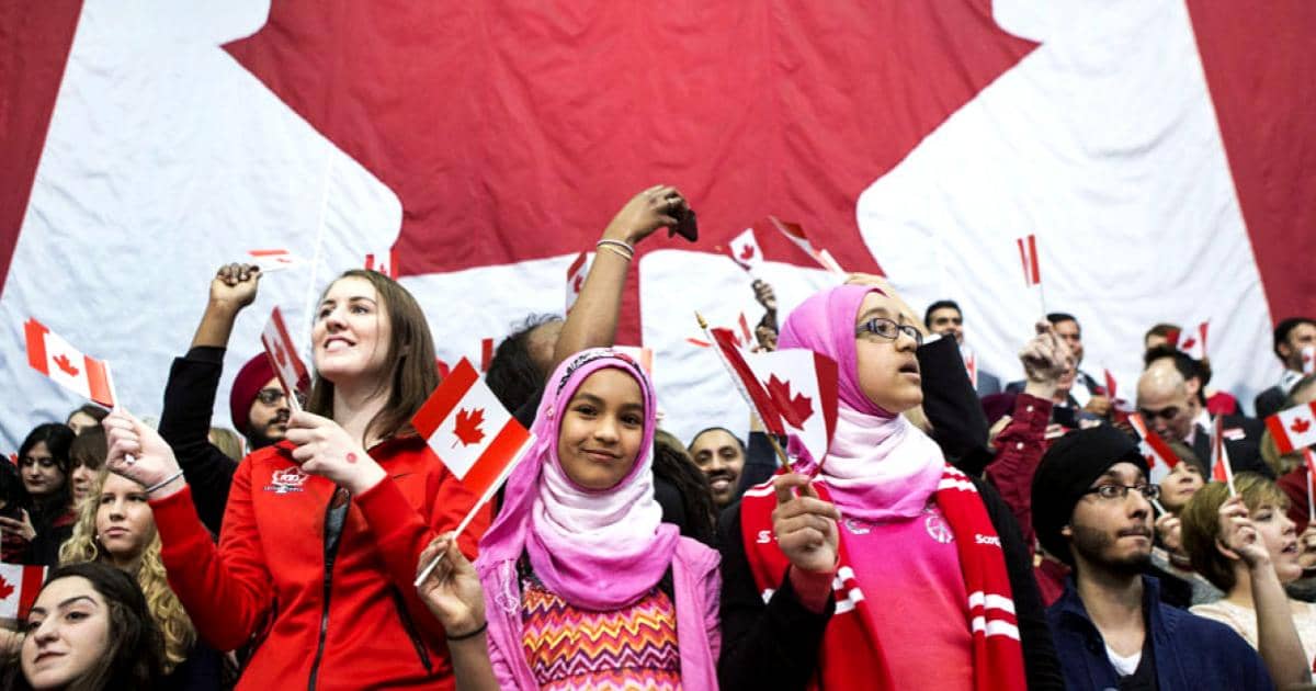 Estudiar-y-trabajar-en-tierra-canadiense